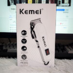 Kemei KM-809A Professional Hair Trimmer for Men – Rechargeable & Cordless - Image 6